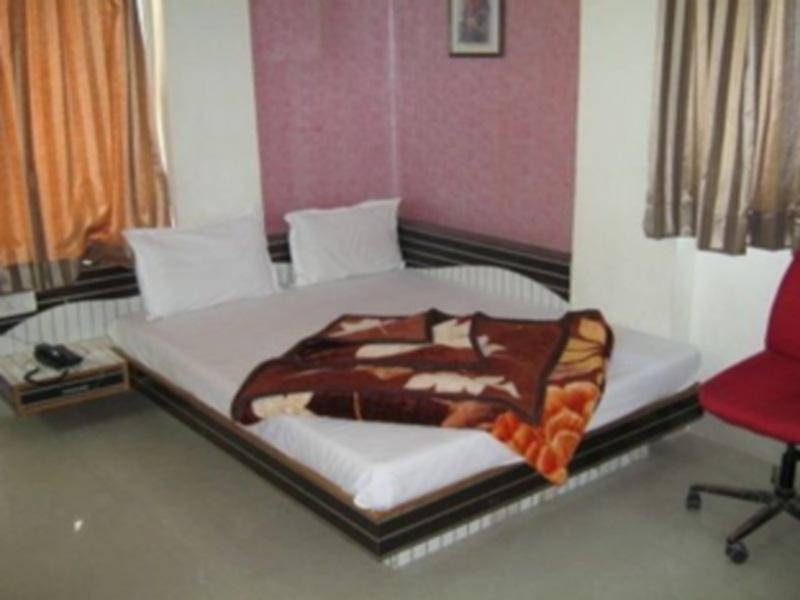 Angan Residency Hotel Ahmedabad Luaran gambar